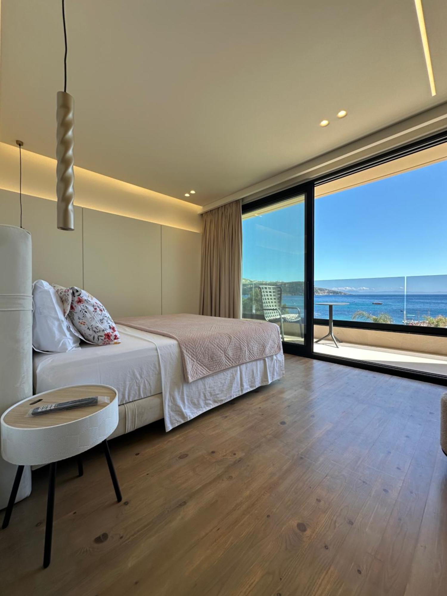 Manolo & Jolie Luxury Hotel Himarë